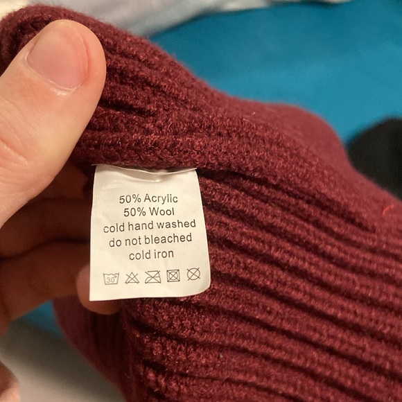 Shallow beanies - Picture 2 of 2